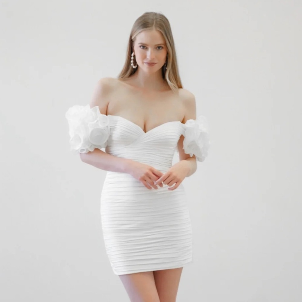 BY WATTERS ROMANTIQUE White / Ivory  Dress Size 4
